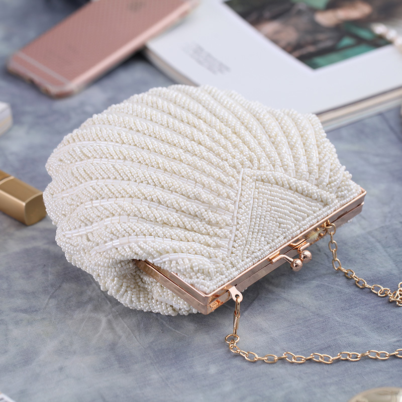 Beaded Shell Bahamas Clutch Bag Montipi