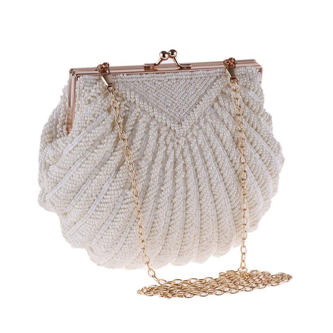 Beaded Shell Bahamas Clutch Bag Montipi