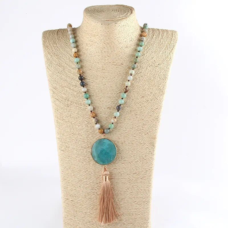 Boho Chic Stone Beaded Necklace Montipi