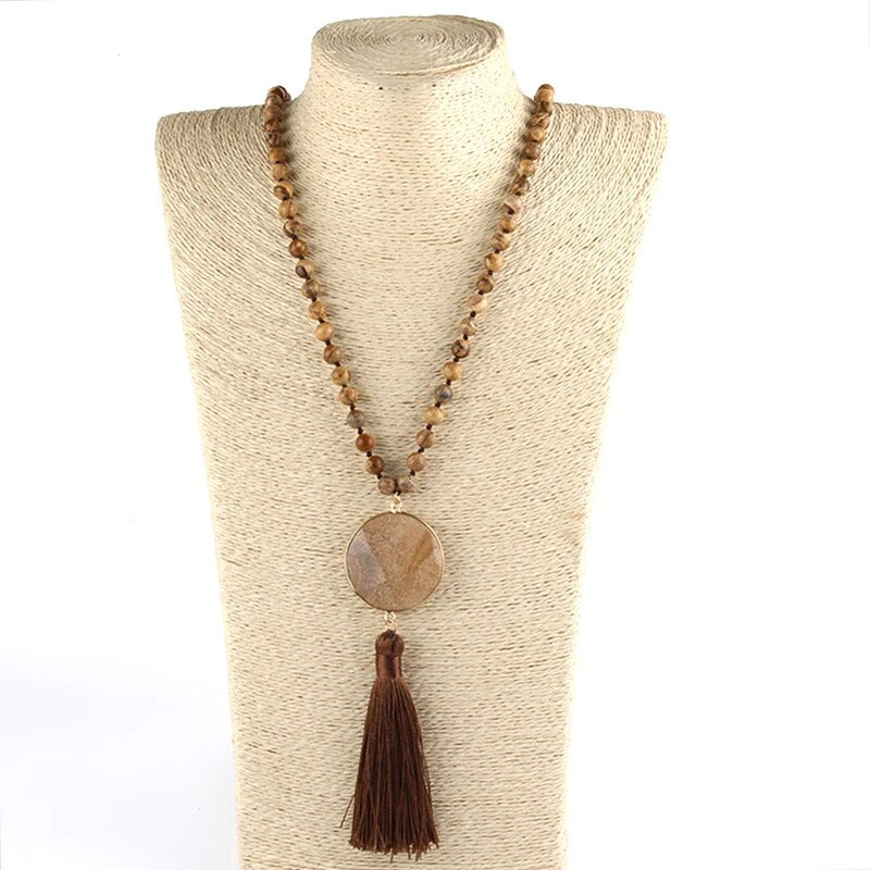 Boho Chic Stone Beaded Necklace Montipi