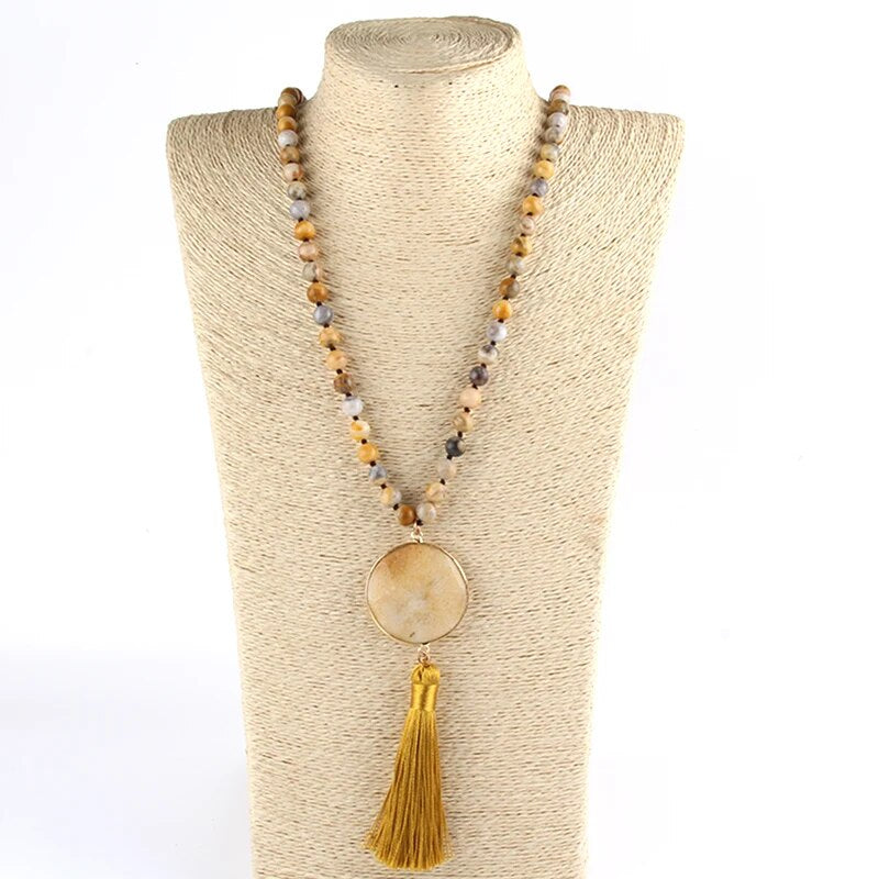 Boho Chic Stone Beaded Necklace Montipi