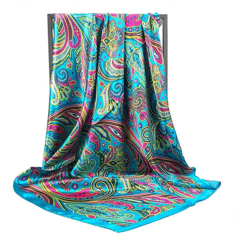 Eclectic Boho Retro Scarf Montipi