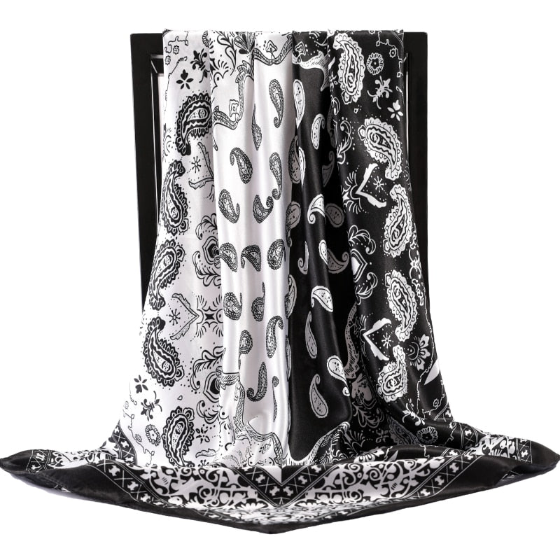 Eclectic Boho Retro Scarf Montipi
