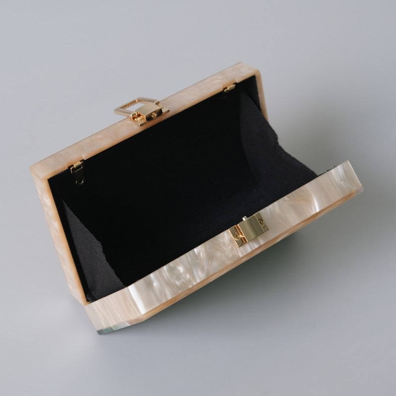 Luxury Emerald Striped Acrylic Clutch Bag Montipi