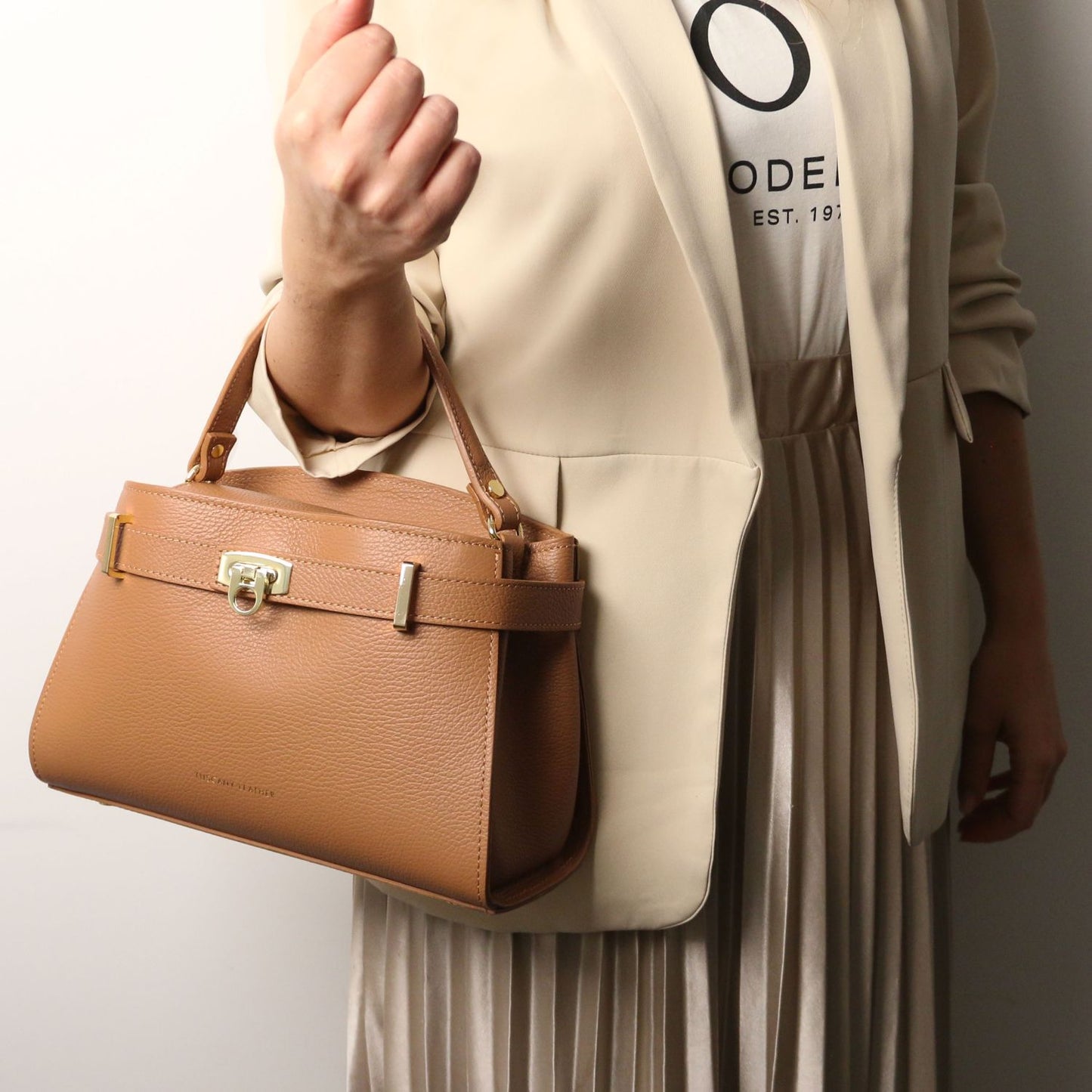 Maisy Grande Leather Tote