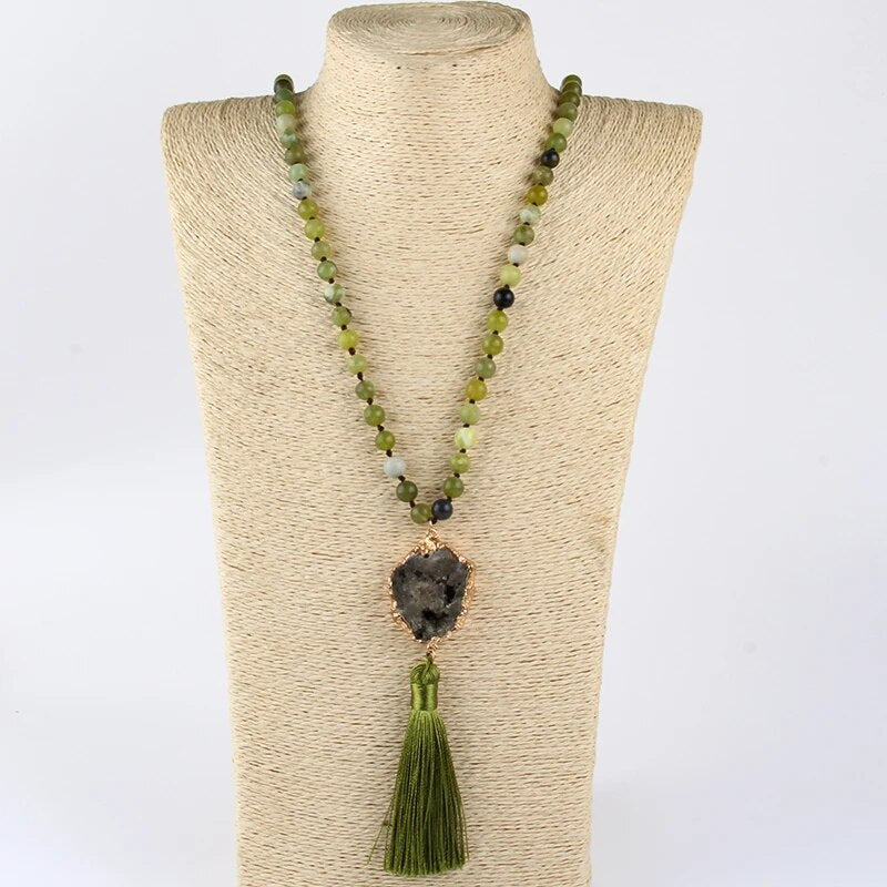 Precious Stone Boho Chic Beaded Necklace Montipi