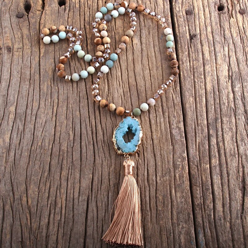 Precious Stone Boho Chic Beaded Necklace Montipi