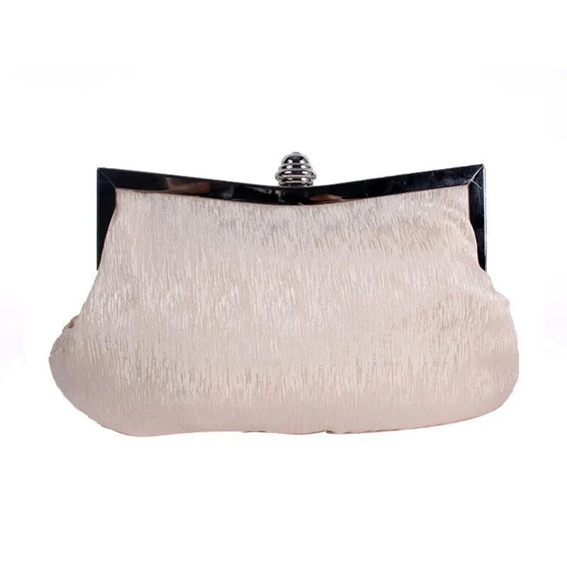 Retro Chic Woven Designer Clutch Montipi