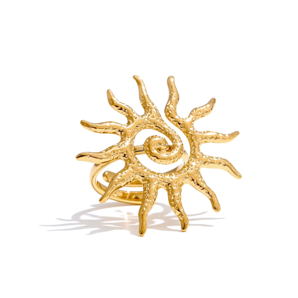 sun shape gold ring by Montipi