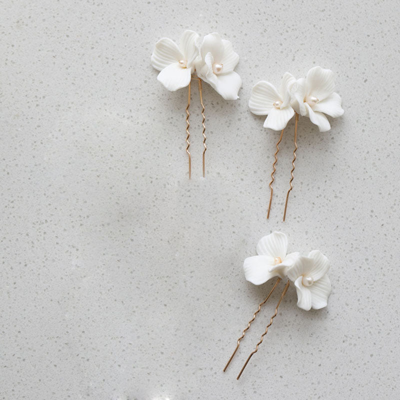 Bridal White Floral Ceramic Hair Pins Montipi