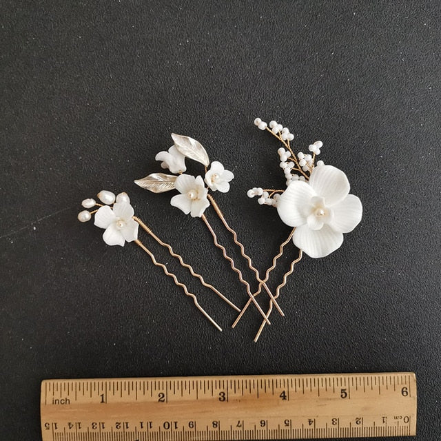 Bridal White Floral Ceramic Hair Pins Montipi