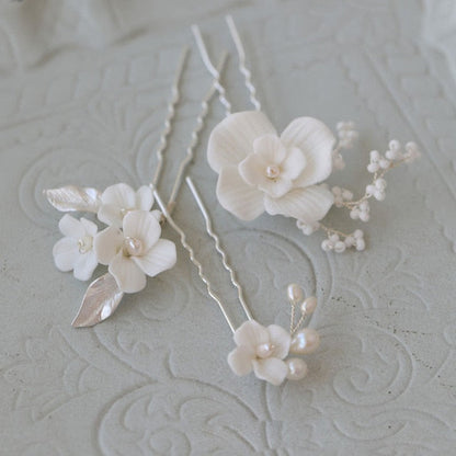 Bridal White Floral Ceramic Hair Pins Montipi