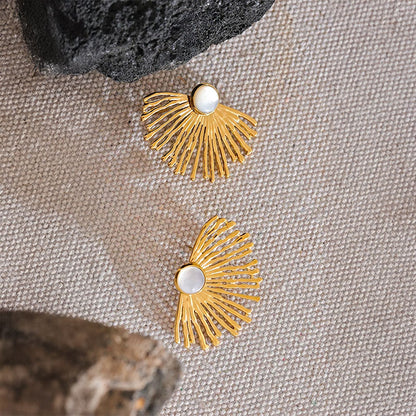 Coraline Pearl Gold Earrings