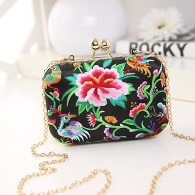 Floral Embroidery Boho Vintage Clutch Bag Montipi