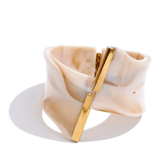 elegant artistic bracelet bangle in beige and gold with a luxurious style by Montipi