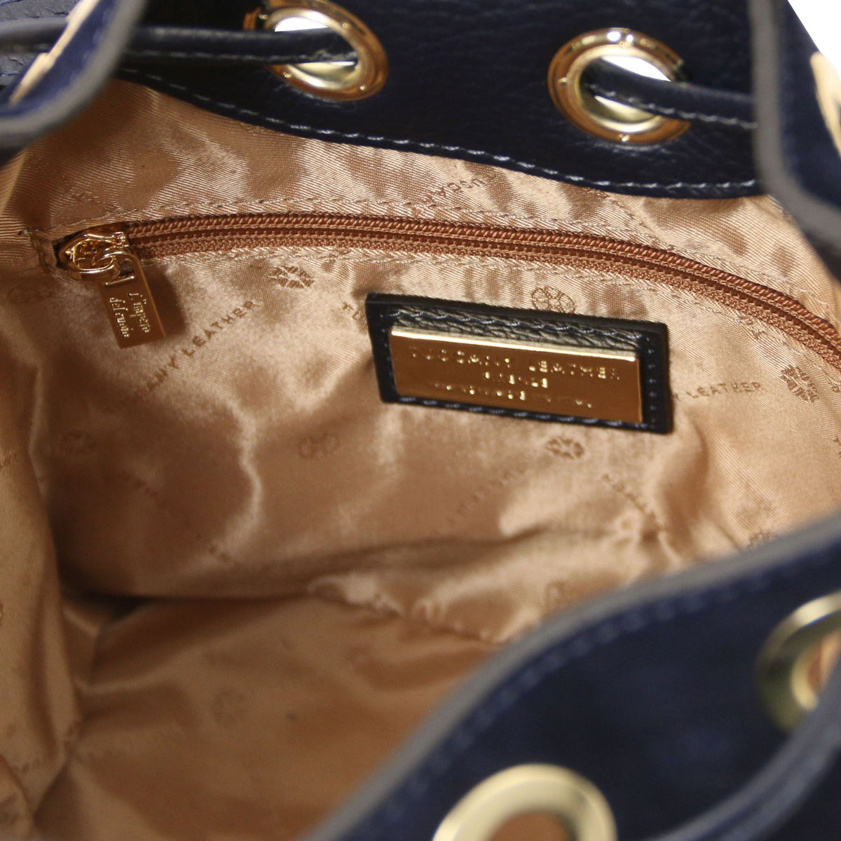 Nomade Suede Fringe Bucket Bag