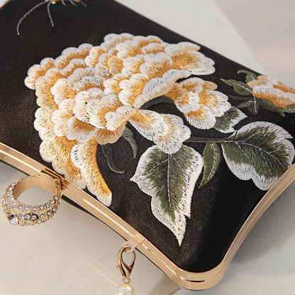 Poetic Bloom Embroidered Floral Clutch Bag Montipi