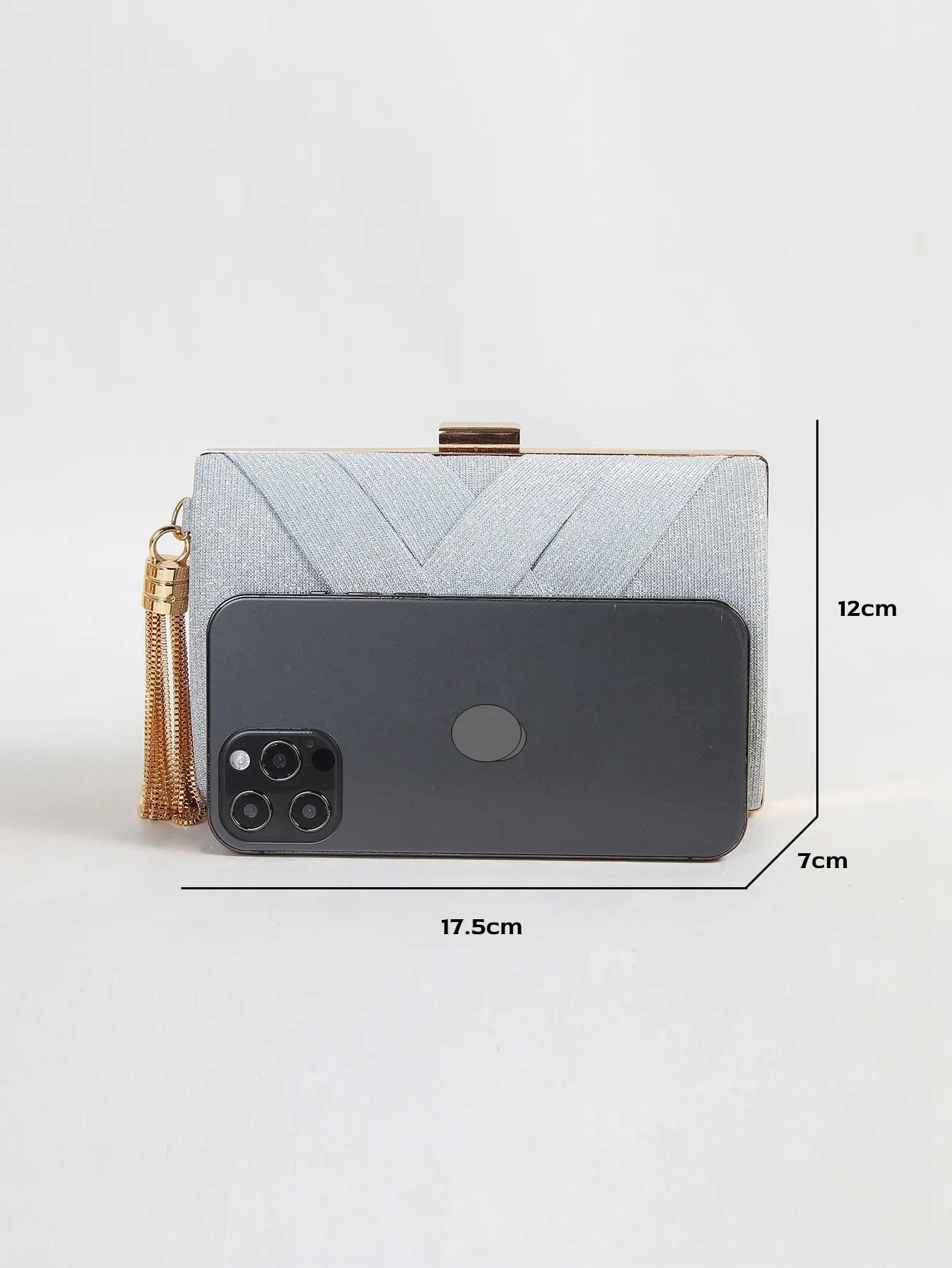 Luxury Vintage Chic Tassel Clutch Bag