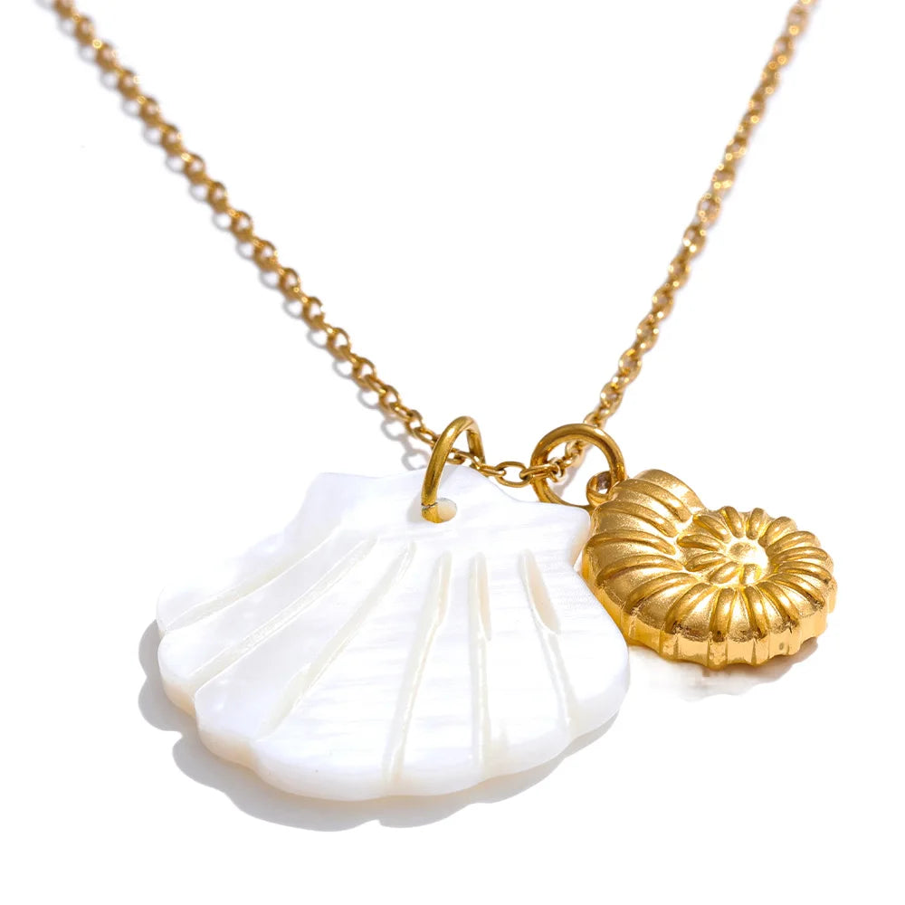 Marina Shell Charm Necklace