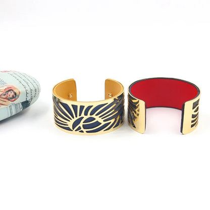 Oasis Leaf Leather Cuff Bracelet