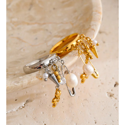 Petite Muse Charm Ring