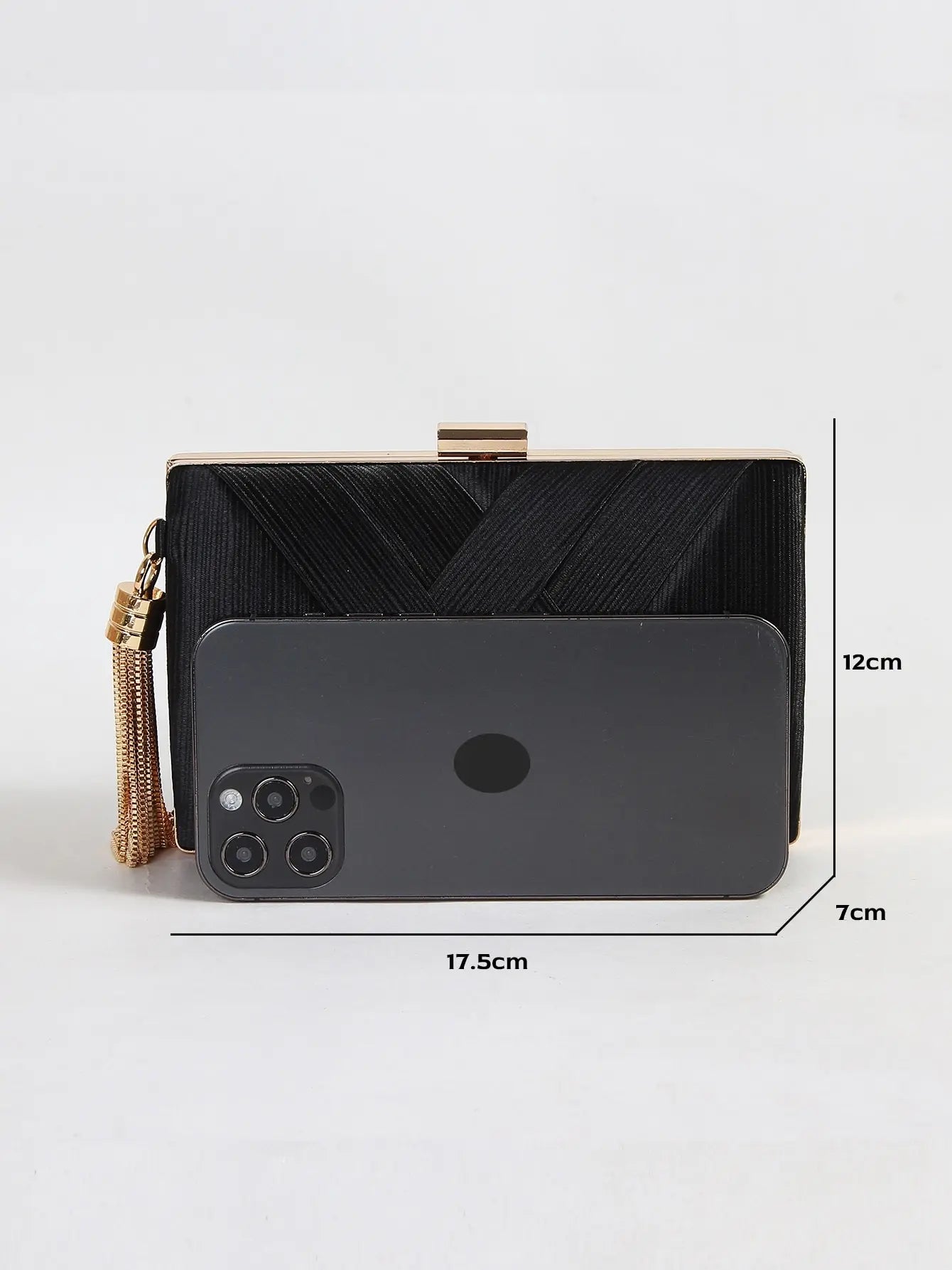 Luxury Vintage Chic Tassel Clutch Bag