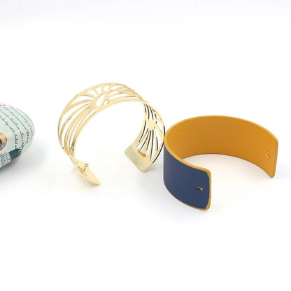 Oasis Leaf Leather Cuff Bracelet