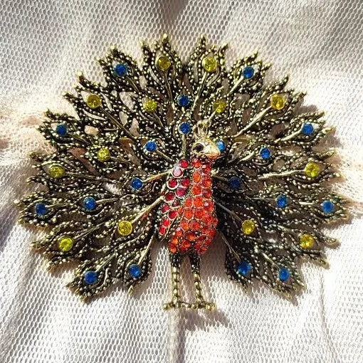 Sparkling Rhinestone Peacock Brooch Montipi