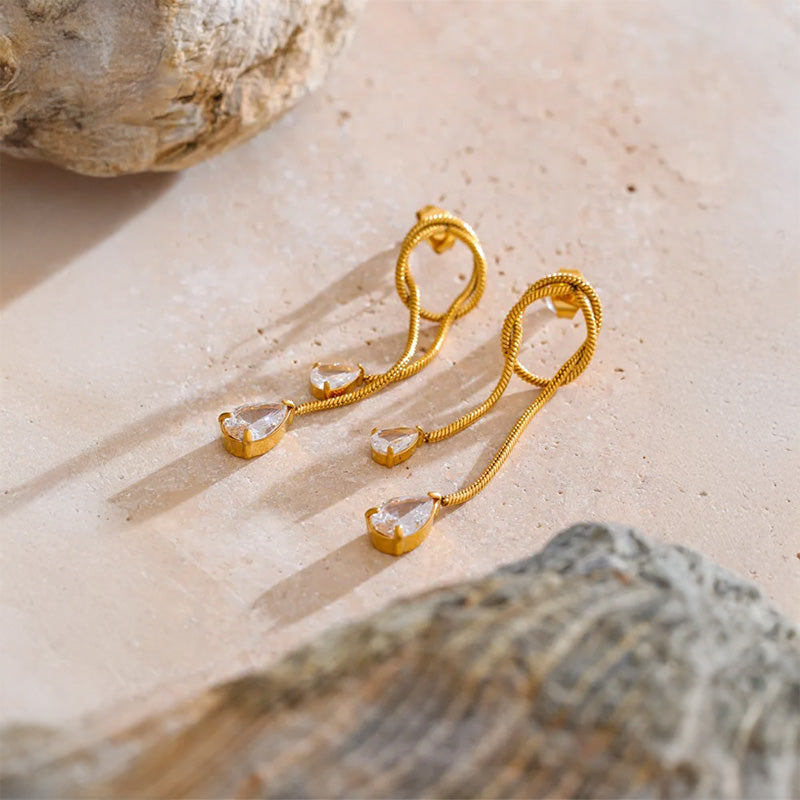 Eclat Gold Drop Earrings