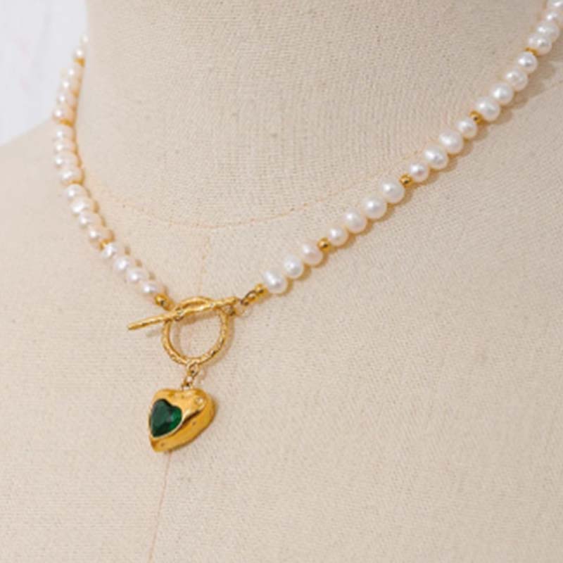 Pop Heart Pearl Necklace
