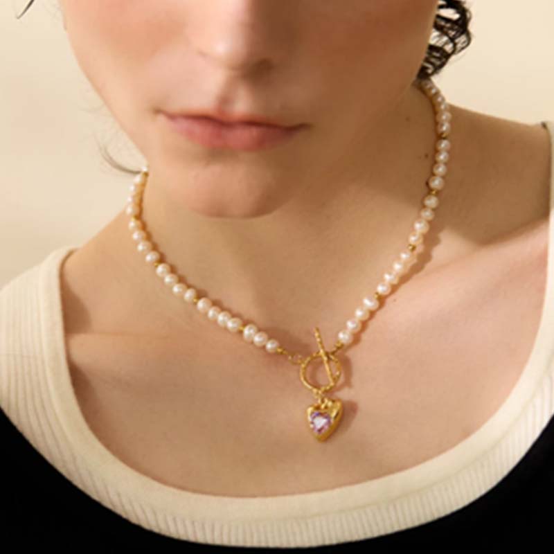 Pop Heart Pearl Necklace