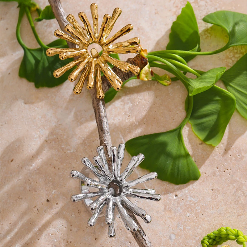 Spark Gold Burst Ring